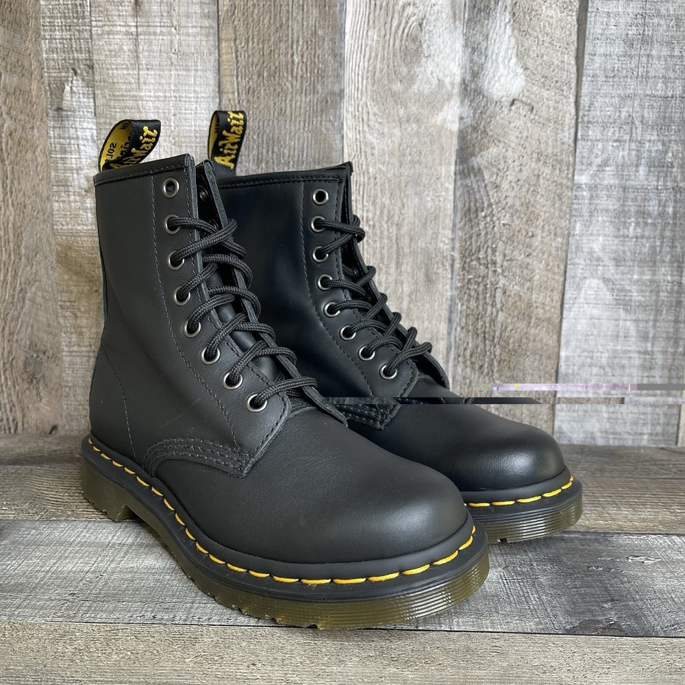 New NWOB Womens Dr Martens 1460 Black Smooth Leather Casual Combat Boots Size 5